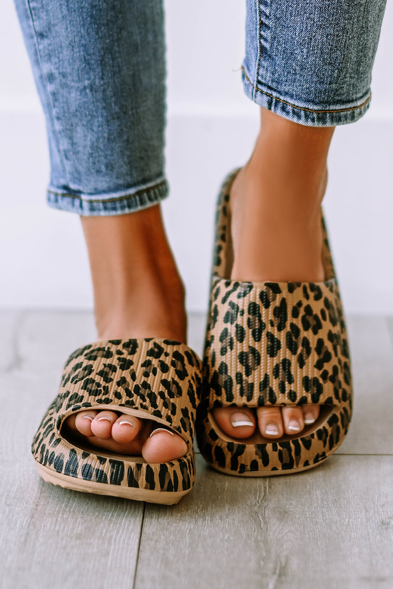 Leopard Print Thick Sole Slip On Slippers - Shopit4lessnow
